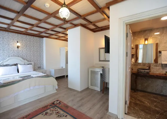 Celsus Boutique Hotel